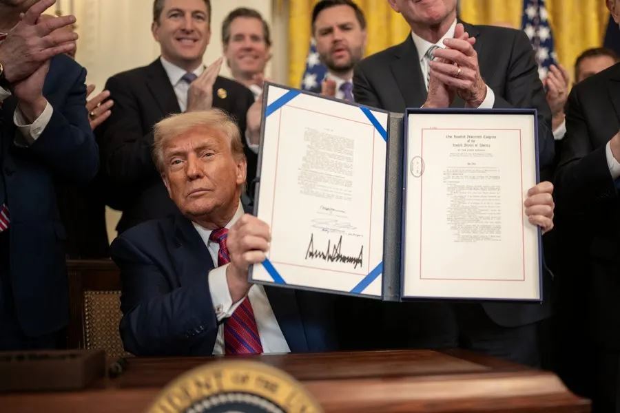 Trump重大节点与代币走势关联性