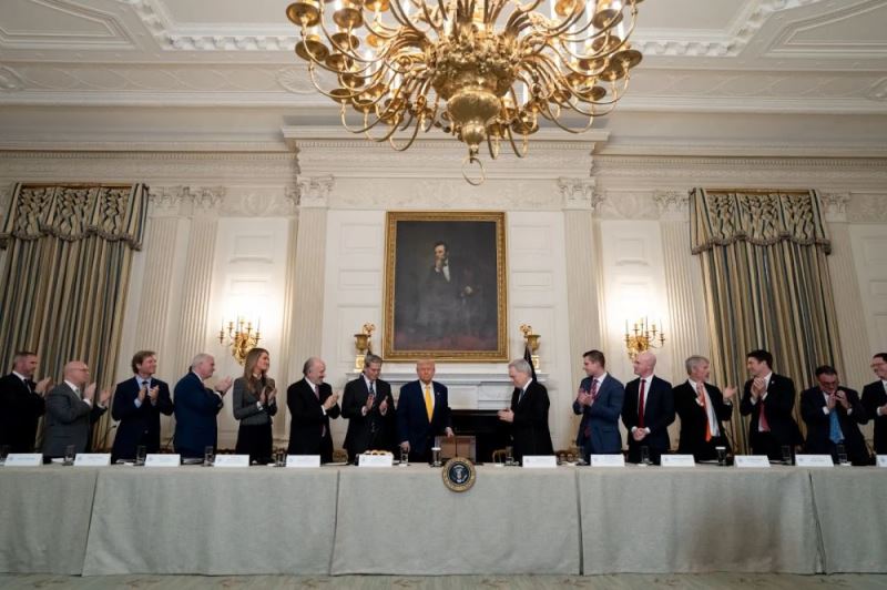 Trump重大节点与代币走势关联性